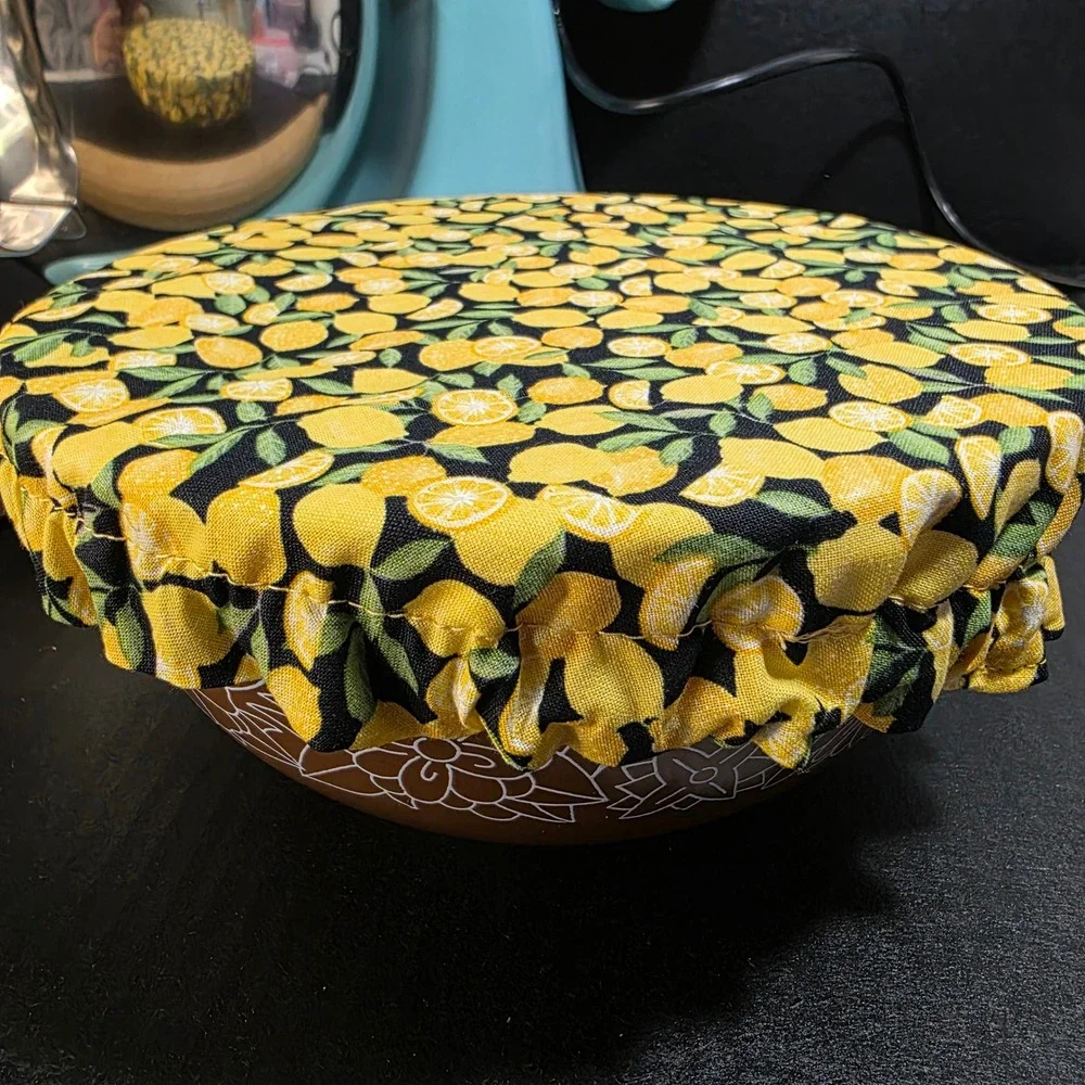Lemon Fruit on Black / Solid Yellow KitchenAid Mixer Mixing Bowl Cover‎ Baking